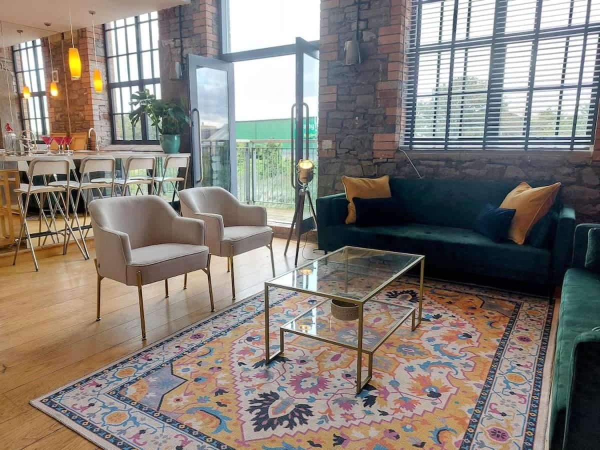 Converted Factory Loft Apartment Bristol Exterior photo