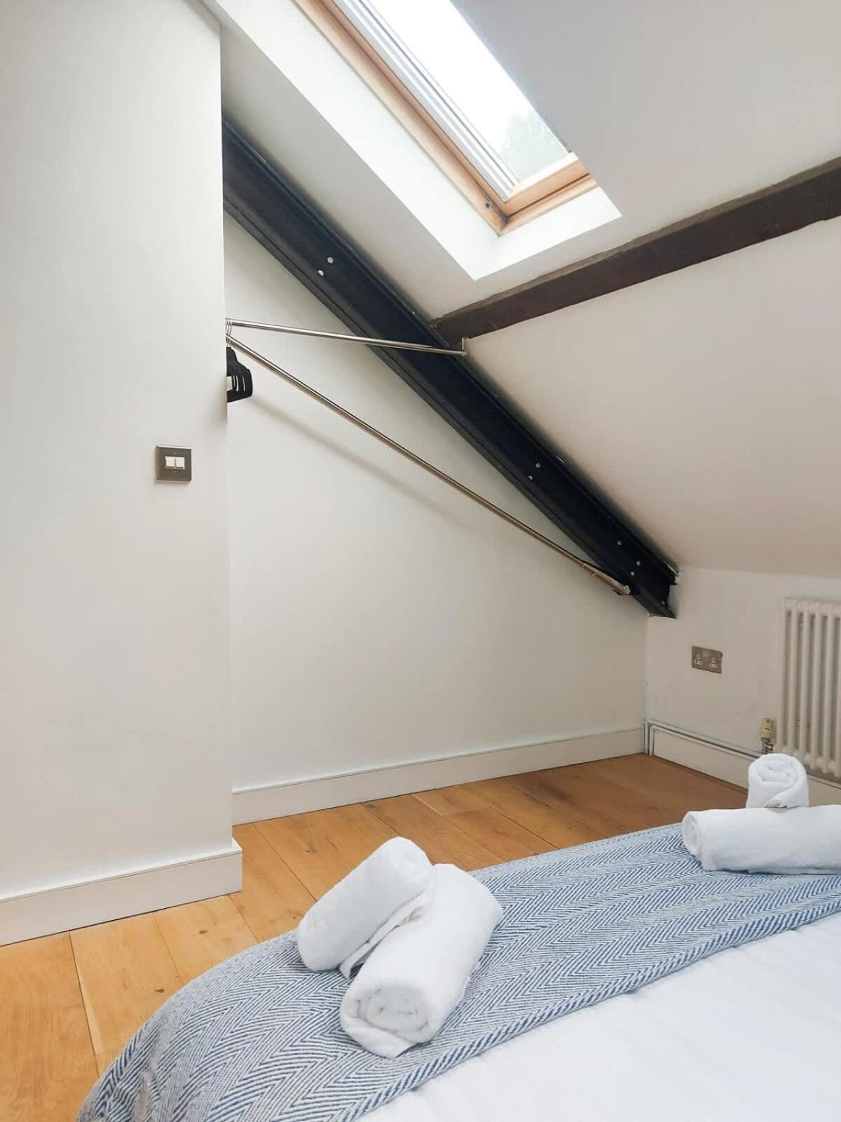 Converted Factory Loft Apartment Bristol Exterior photo