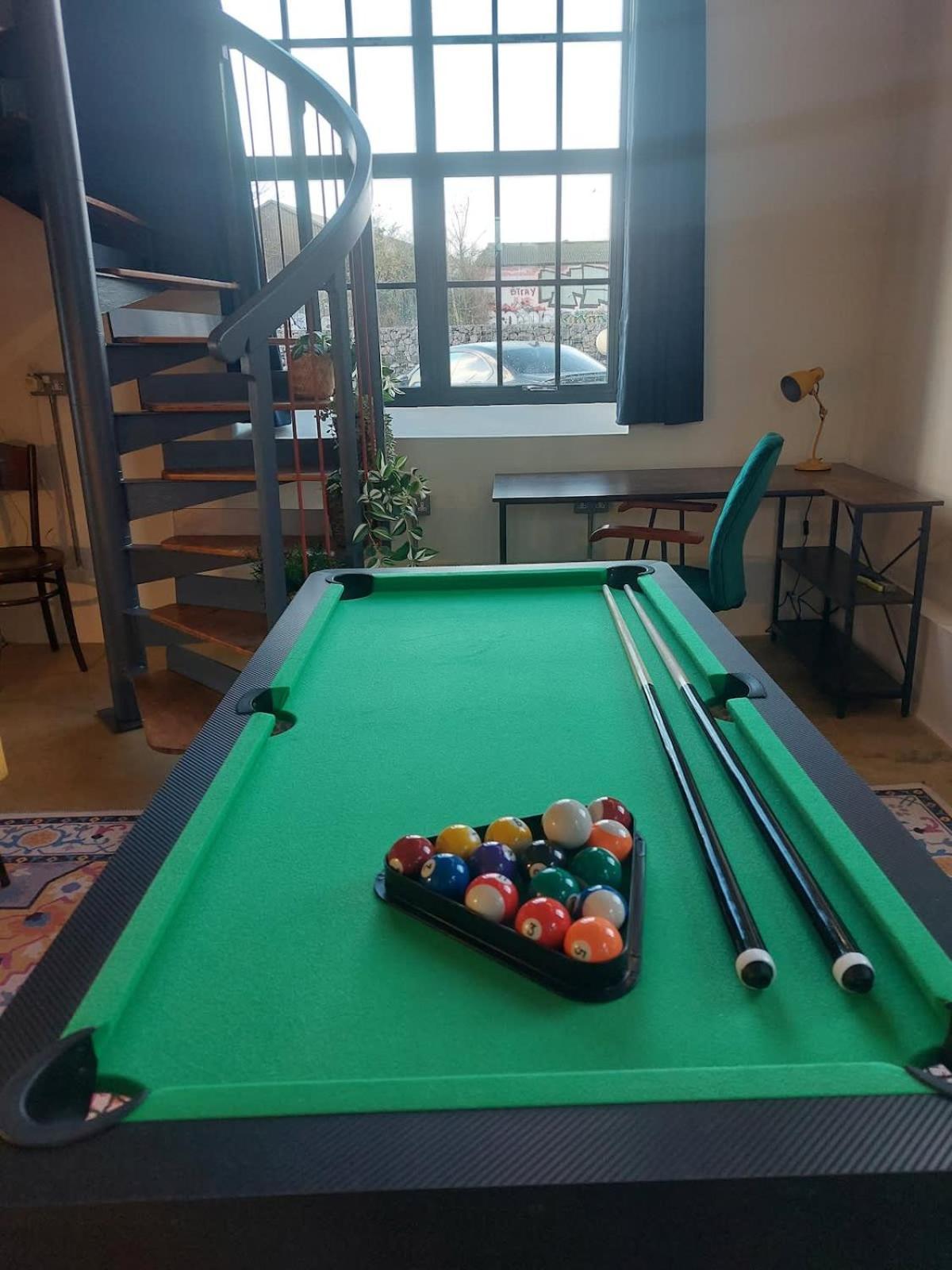 Converted Factory Loft Apartment Bristol Exterior photo